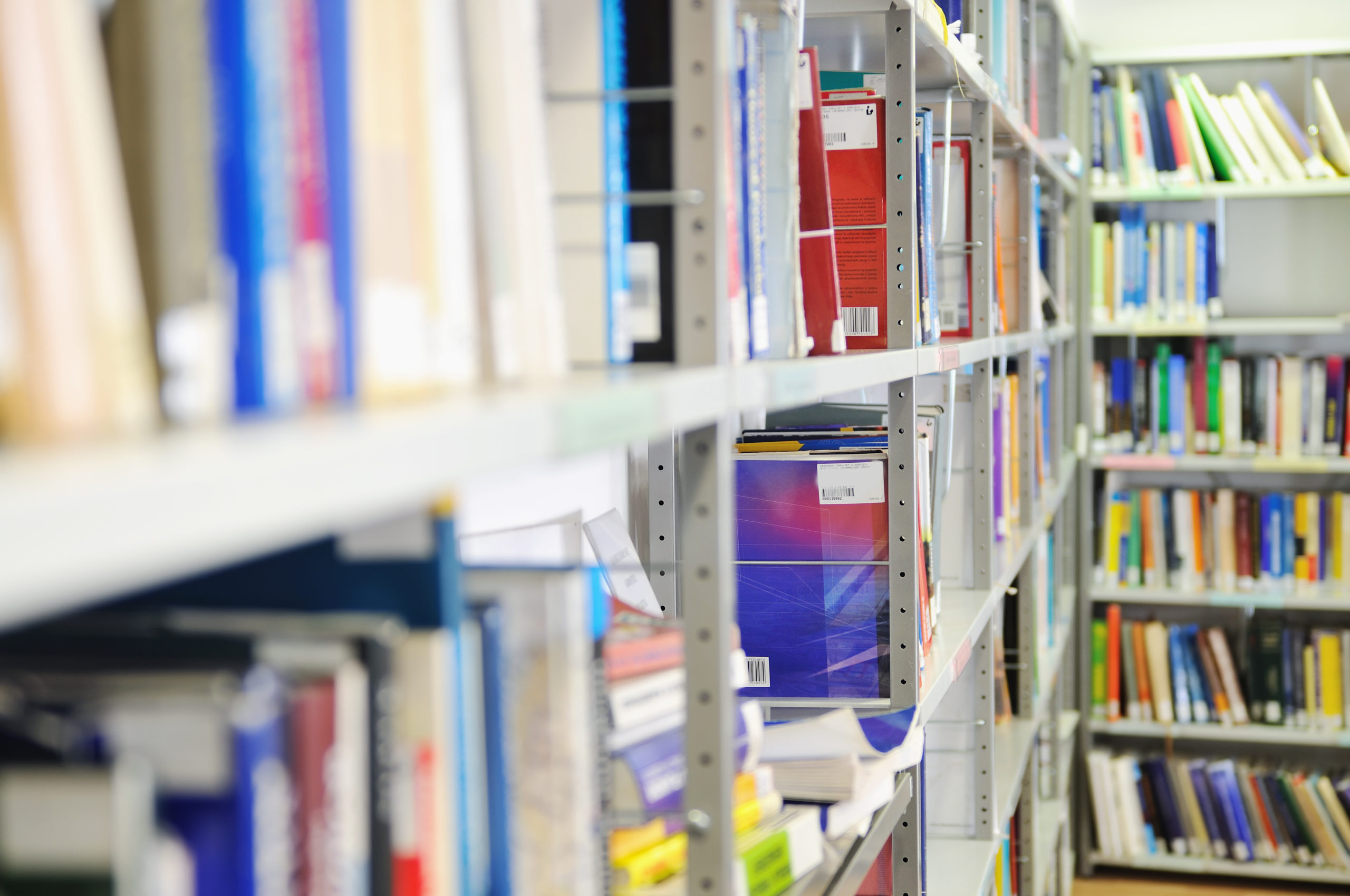 Books and magazines in a modern university library